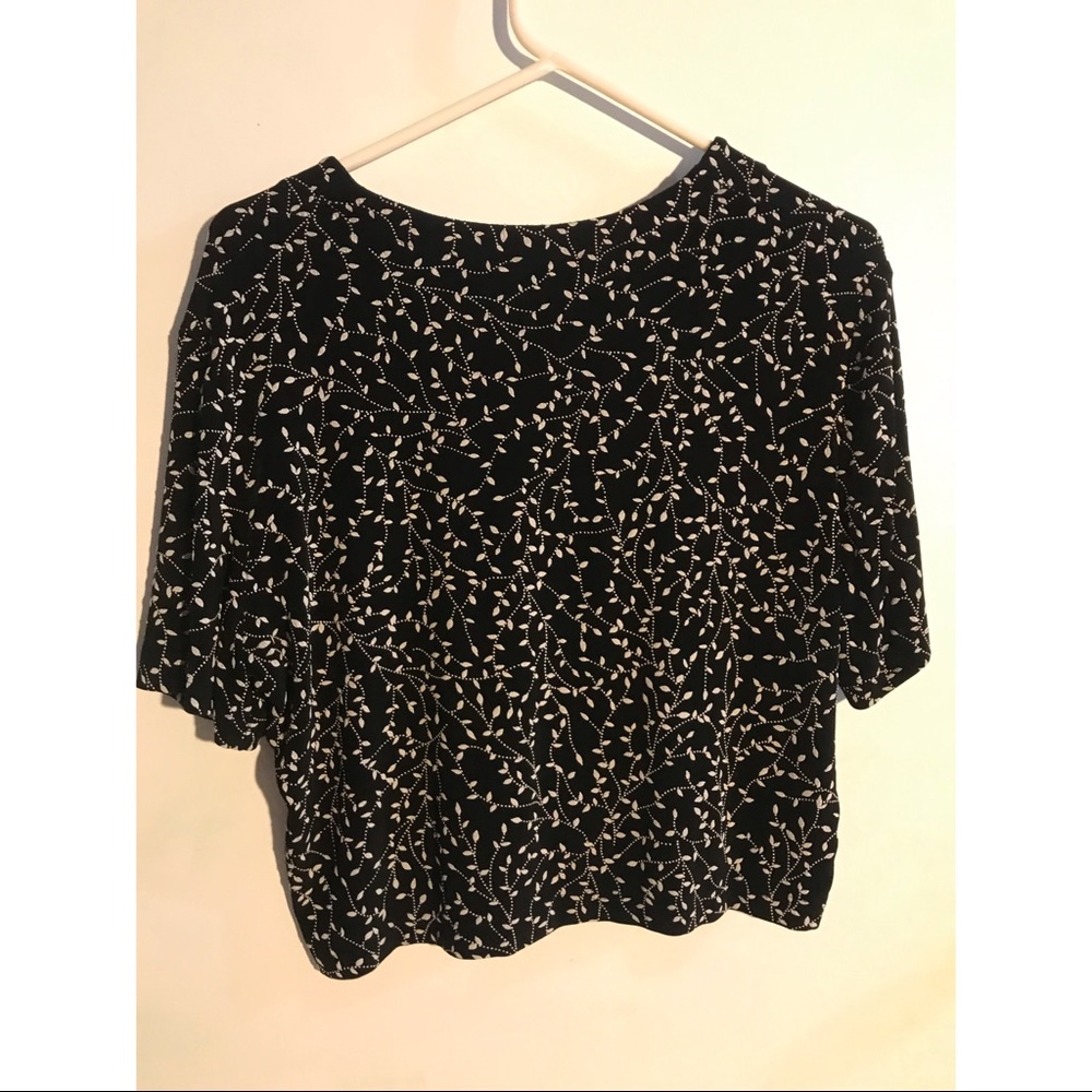 cropped blouse - Picture 2 of 2